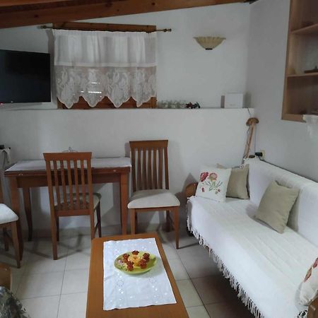 Panthea Cottage Stavroúpolis Exterior foto